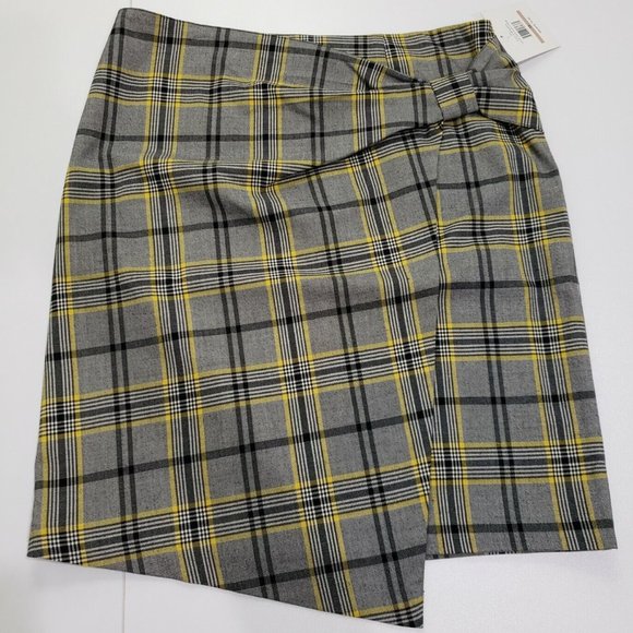 Brand New Women's Ellen Tracy Plaid Asymmetrical-Hemmed Skirt - Picture 3 of 16